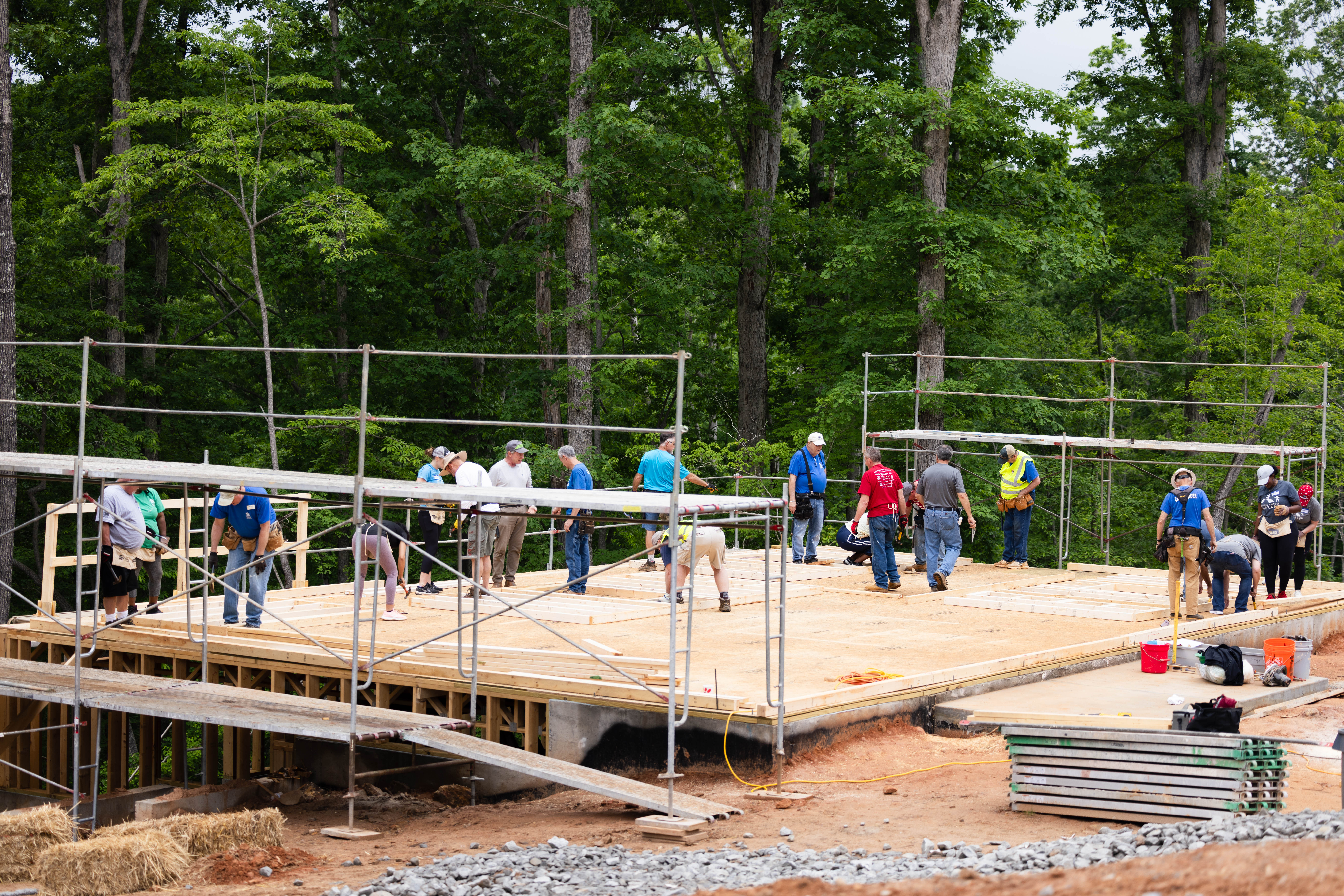 Habitat for Humanity North Central Georgia volunteers at work